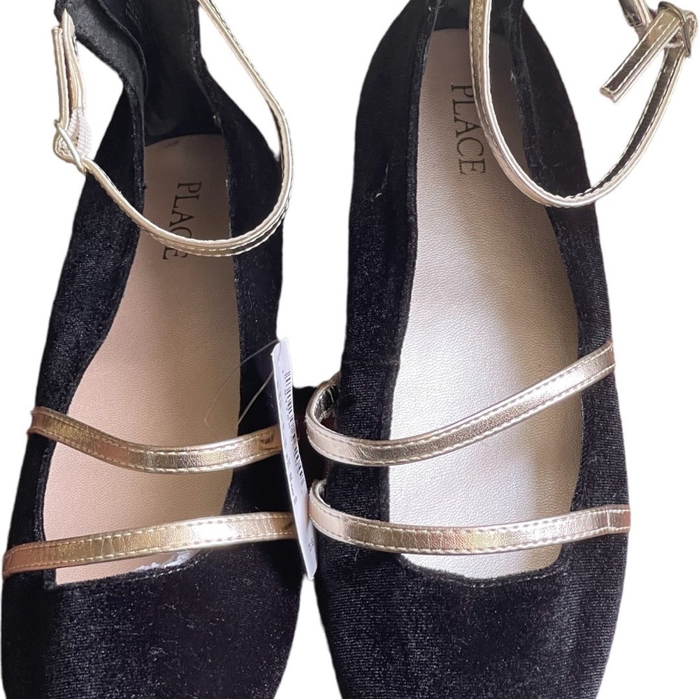Children’s place girls black flats shoes